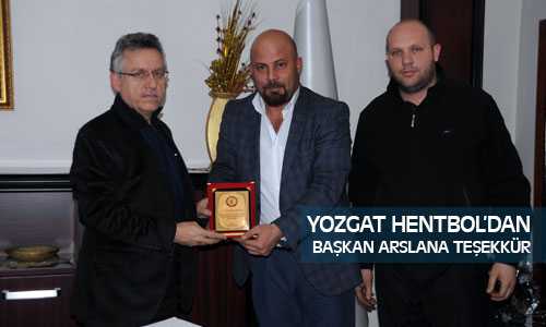 Yozgat Hentbol Yöneticilerinden Başkan Arslana Teşekkür Plaketi