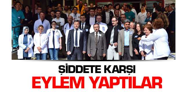 Sağlık Çalışanları Şiddete Karşı Eylem Yaptı