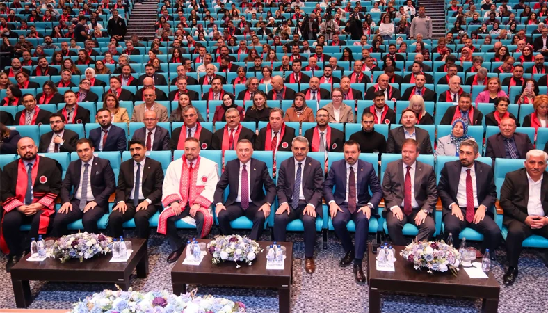 Bozok Üniversitesinde 2026-2027 Akademik Yılı Açılış Töreni Düzenlendi